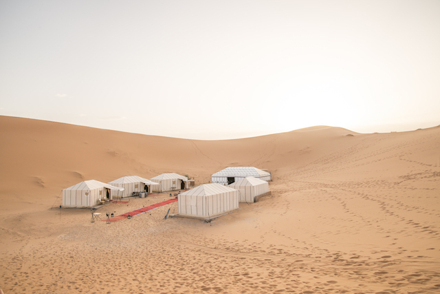 Acampamento no deserto do Saara